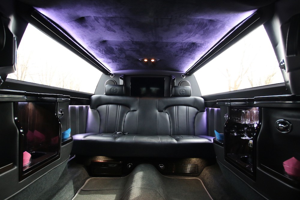 Lincoln MKT Stretch Limousine | Liberty Limousine Service