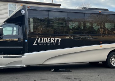 31-Passenger Mini Coach Bus Photo