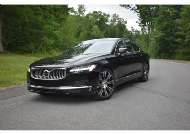 Volvo S90 Photo