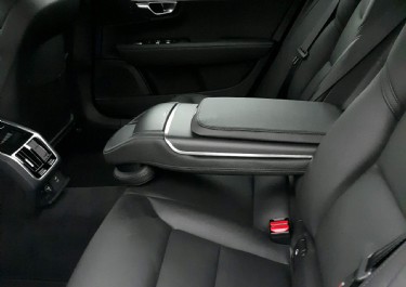 Volvo S90 Photo